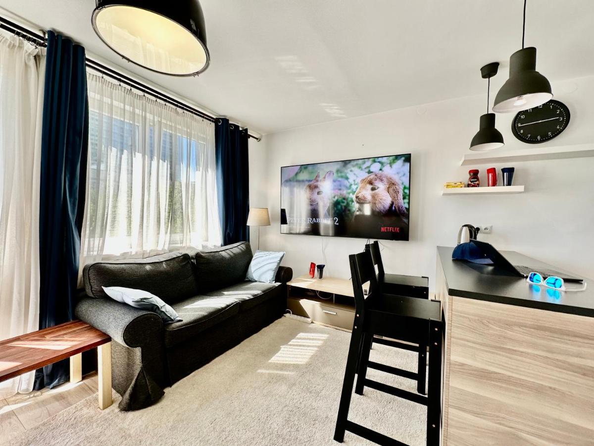 Neon 2 - Fast Wifi 70'Tv Netflix Hbo Max Appletv+ Apartment วอร์ซอ ภายนอก รูปภาพ